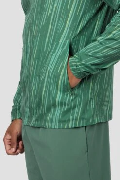 Vigour Print Windbreaker - Dolphin/Feather 8 Vigour Print Windbreaker - Dolphin/Feather -MONTIREX CLOHTING SALE 1UcqoOaNJ4Lf82A8VN6LO 0Ueakl5hlh6U1iblLncU