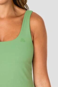 Form Tank - Mountain Green -MONTIREX CLOHTING SALE 936ECm sZccz MaaQWpCFU5m txsEjwR4aTbJAjhHv0