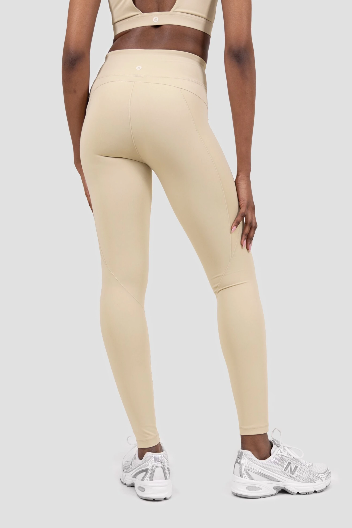 Aura Legging - Maple Wood Aura Legging - Maple Wood -MONTIREX CLOHTING SALE AURA LEGGING OXFORDTAN 4 scaled