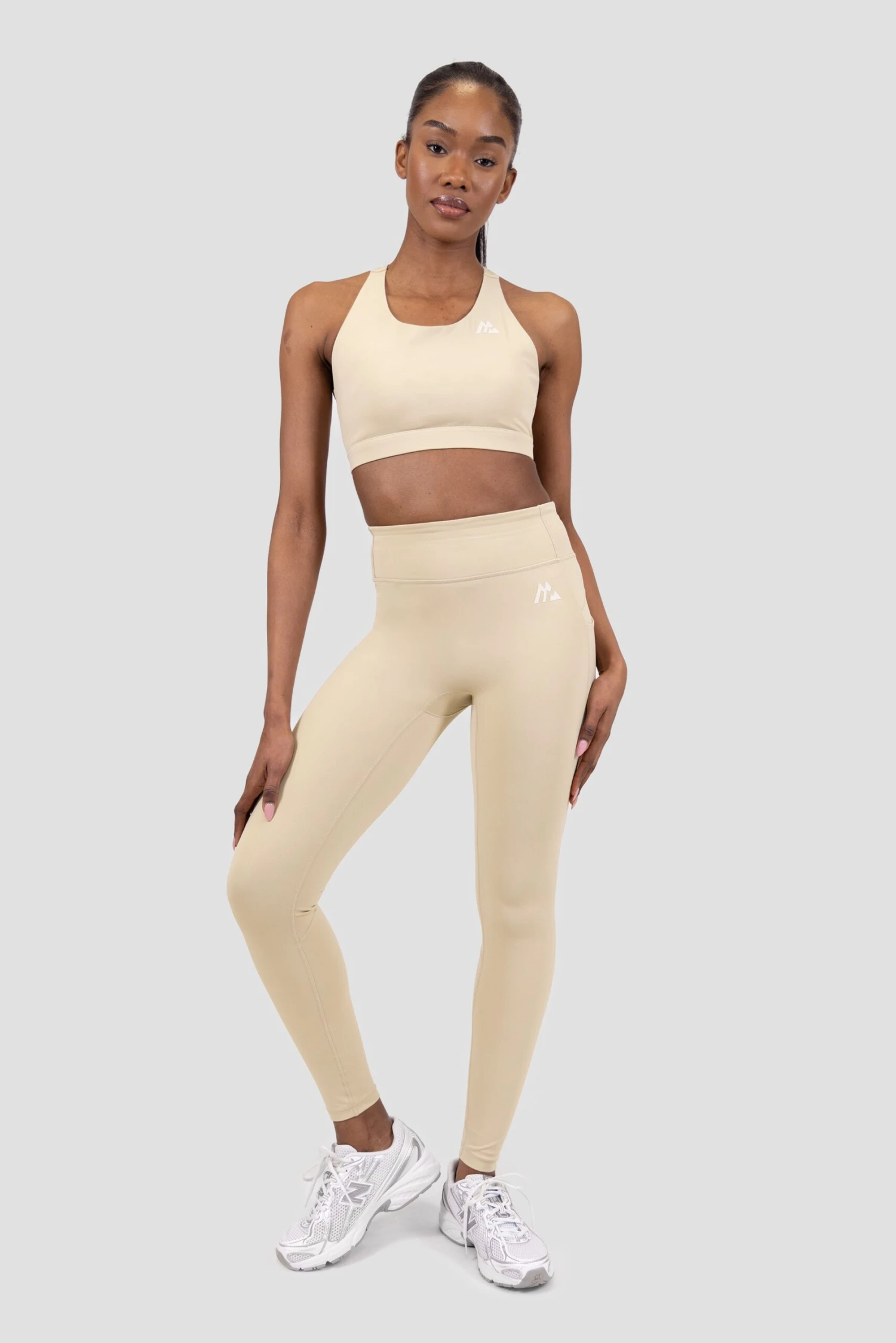 Aura Legging - Maple Wood Aura Legging - Maple Wood -MONTIREX CLOHTING SALE AURA LEGGING OXFORDTAN 5 scaled