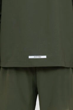 Base Windbreaker - Elm 6 Base Windbreaker - Elm -MONTIREX CLOHTING SALE BASE WINDBREAKER Deep depths back detail