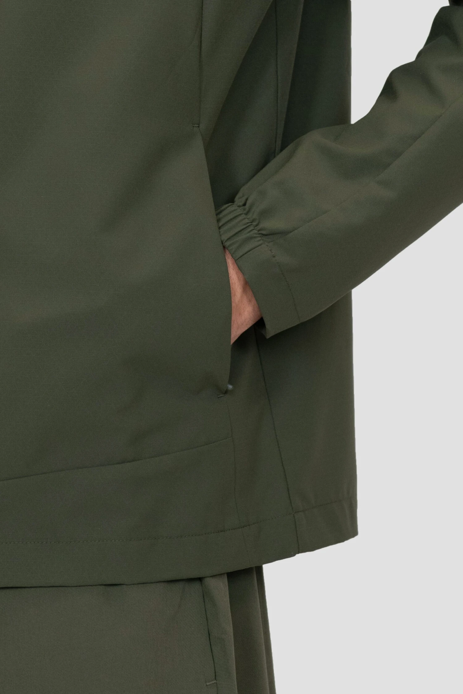 Base Windbreaker - Elm Base Windbreaker - Elm -MONTIREX CLOHTING SALE BASE WINDBREAKER Deep depths sleeve scaled