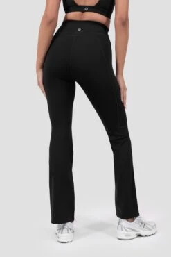 Aura Flared Legging - Black 5 Aura Flared Legging - Black -MONTIREX CLOHTING SALE BAvlO3cBcxKf9sEzJhYwCQQLbVFeggmNbAwfsB xT 8