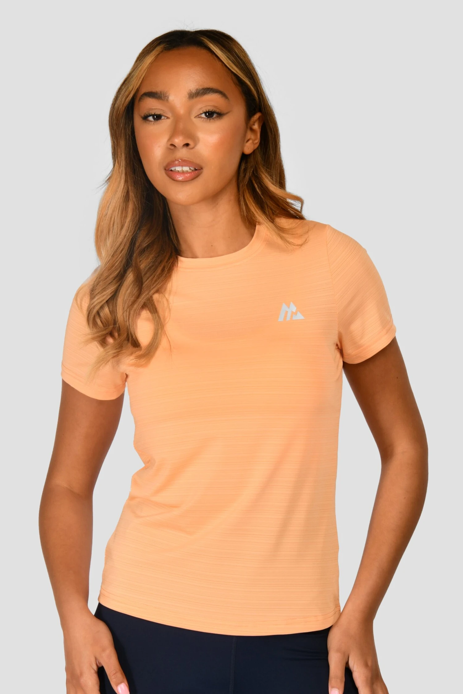 Women's Draft T-Shirt - Sunset Peach Women's Draft T-Shirt - Sunset Peach -MONTIREX CLOHTING SALE DRAFT TEE SUNSET PEACH close front scaled