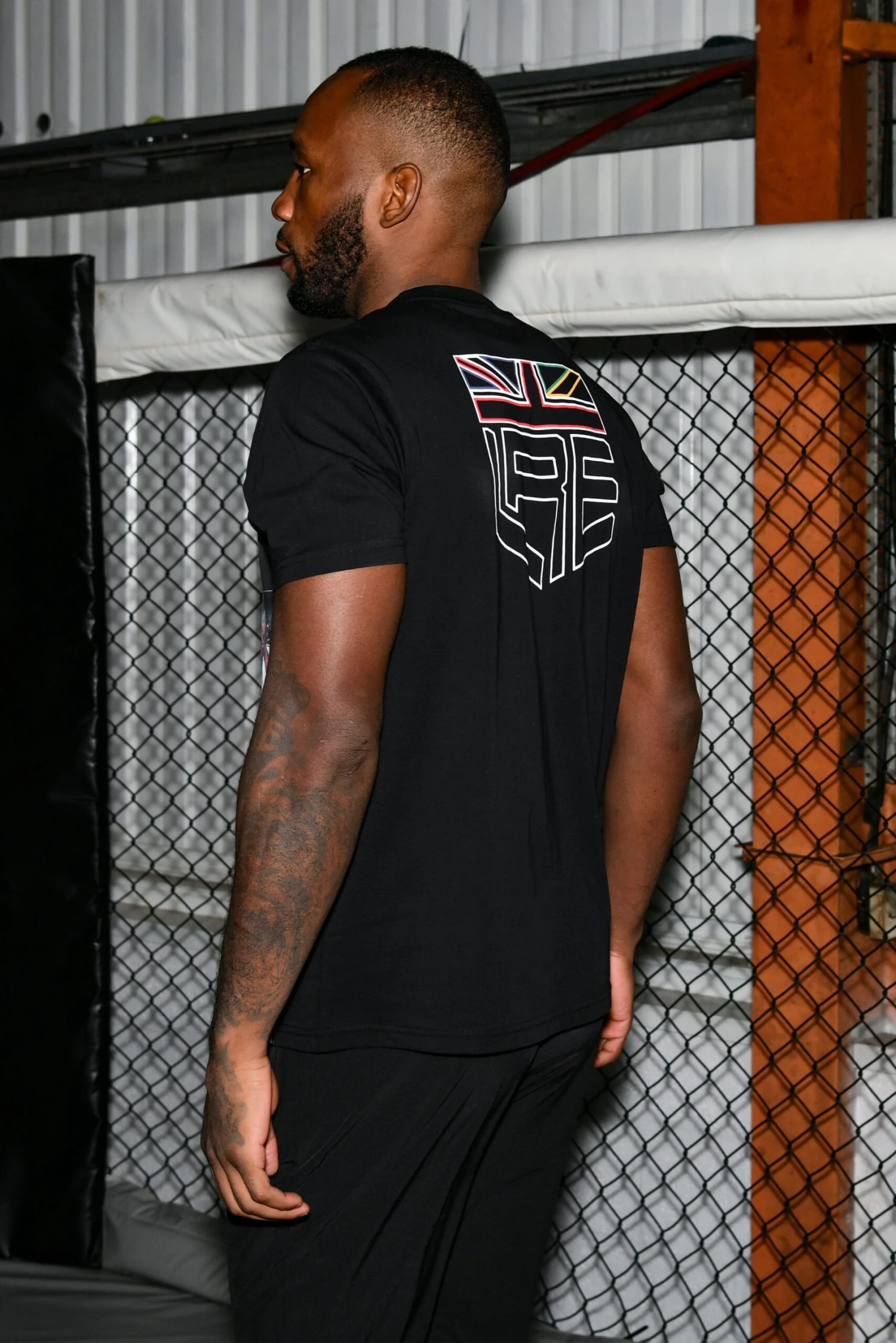 Leon Edwards Head Shot T-Shirt - Black Leon Edwards Head Shot T-Shirt - Black -MONTIREX CLOHTING SALE DSC 6647 scaled