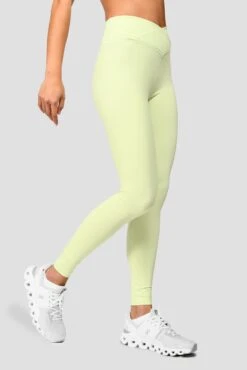 Elevate Legging - Honeydew Green -MONTIREX CLOHTING SALE Elevate Legging Honeydew Green other side