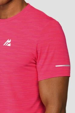 Fly 2.0 T-Shirt - Hibiscus/Fiery Orange/Rouge -MONTIREX CLOHTING SALE FLY 2.0 TEE HIBISCUS FIERY ORANGE ROUGE logo detail