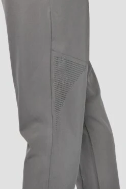Lumos Woven Pant - Cement Grey 9 Lumos Woven Pant - Cement Grey -MONTIREX CLOHTING SALE Lumospant CementGrey Sidedetail