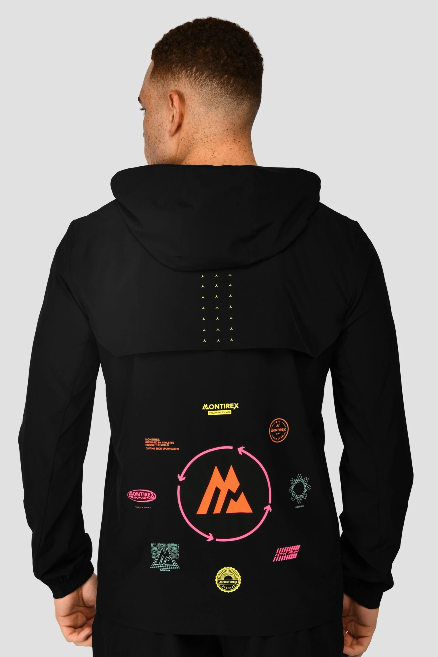 MTX Run Vital Windbreaker - Black MTX Run Vital Windbreaker - Black -MONTIREX CLOHTING SALE MTX RUN VITAL WINDBREAKER BLACK close back scaled