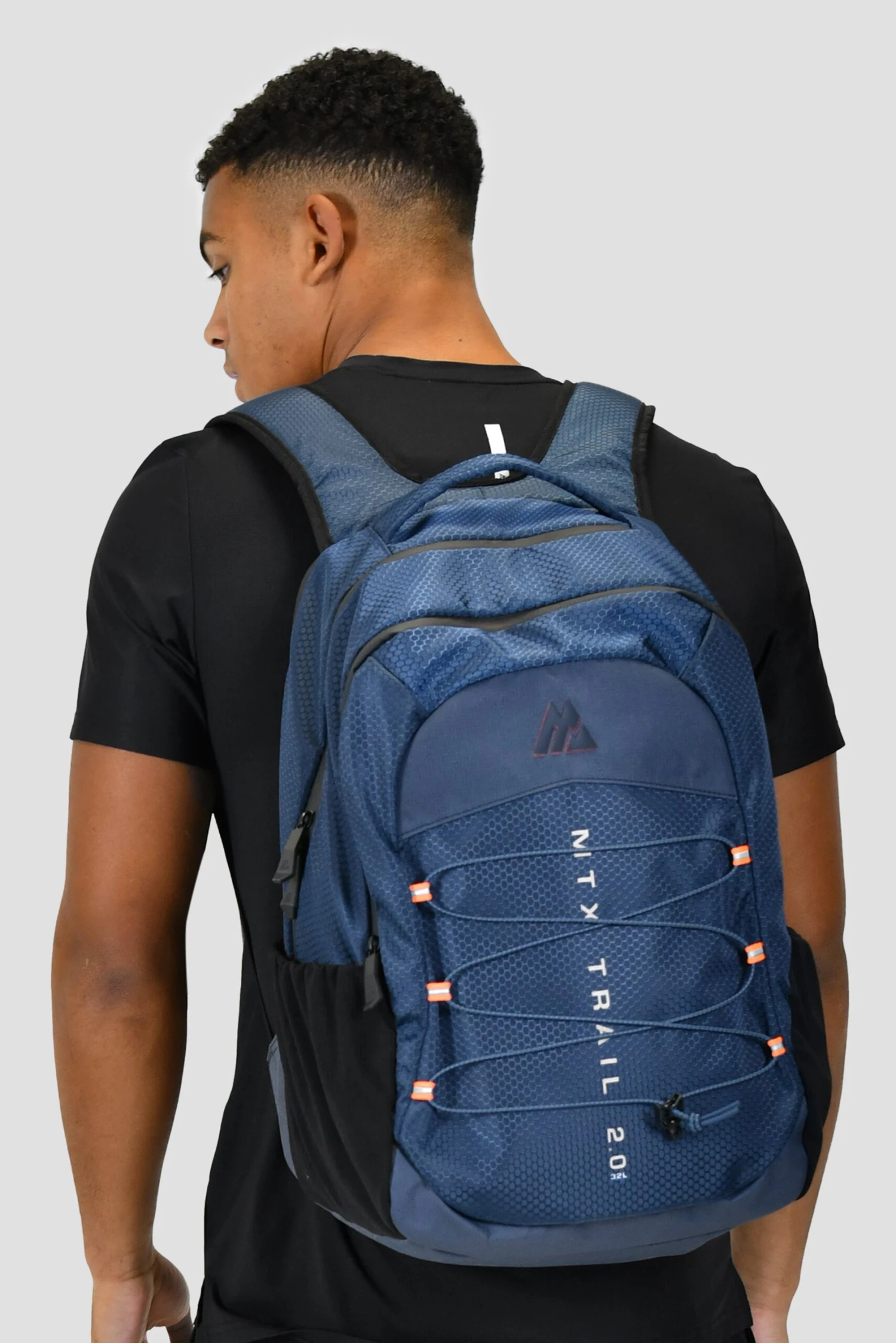 MTX Trail 2.0 32L Backpack - Midnight Blue/Fiery Orange MTX Trail 2.0 32L Backpack - Midnight Blue/Fiery Orange -MONTIREX CLOHTING SALE MTX TRAIL 2.0 32L BACKPACK MIDNIGHT BLUE FIERY ORANGE model scaled