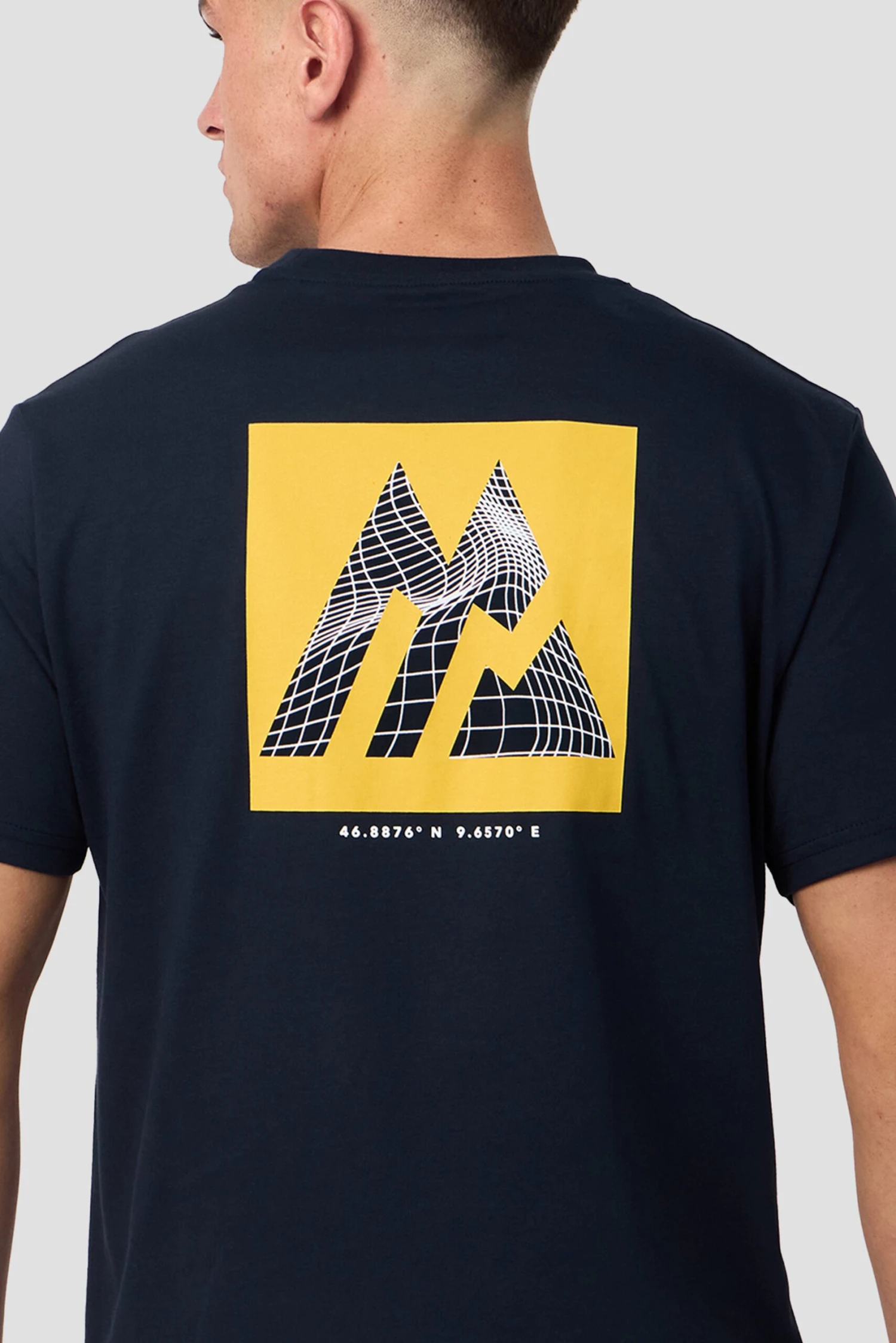 Contour T-Shirt - Midnight Blue Contour T-Shirt - Midnight Blue -MONTIREX CLOHTING SALE OPXRk86cDFpVGG6x2Q0PTMH7uU1vbi CJRL0YvFzz9k scaled