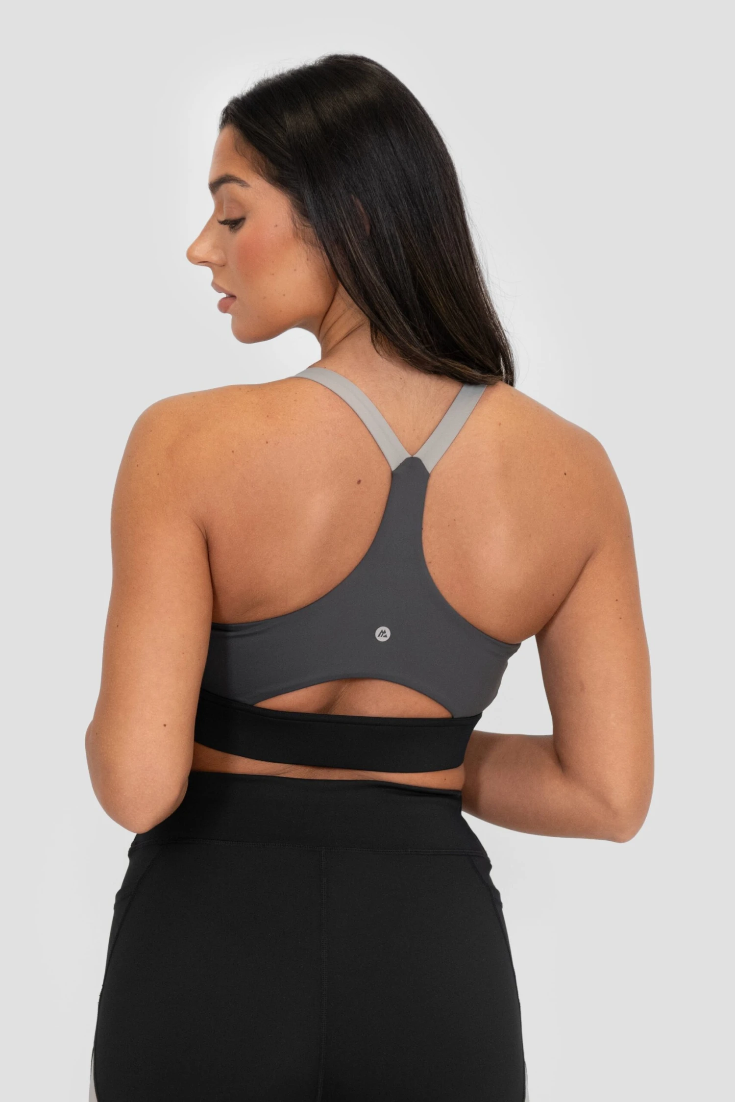Stride Sports Bra - Black/Basalt/Asphalt Stride Sports Bra - Black/Basalt/Asphalt -MONTIREX CLOHTING SALE STRIDE BRA BLACK BEAUTY ULTIMATE GRAY ASPHALT Close Back scaled