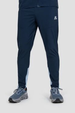 Surge 2.0 Pant - Midnight Blue/Summer Mist 4 Surge 2.0 Pant - Midnight Blue/Summer Mist -MONTIREX CLOHTING SALE SURGE 2.0 PANT SKYWAY BLACK IRIS close front