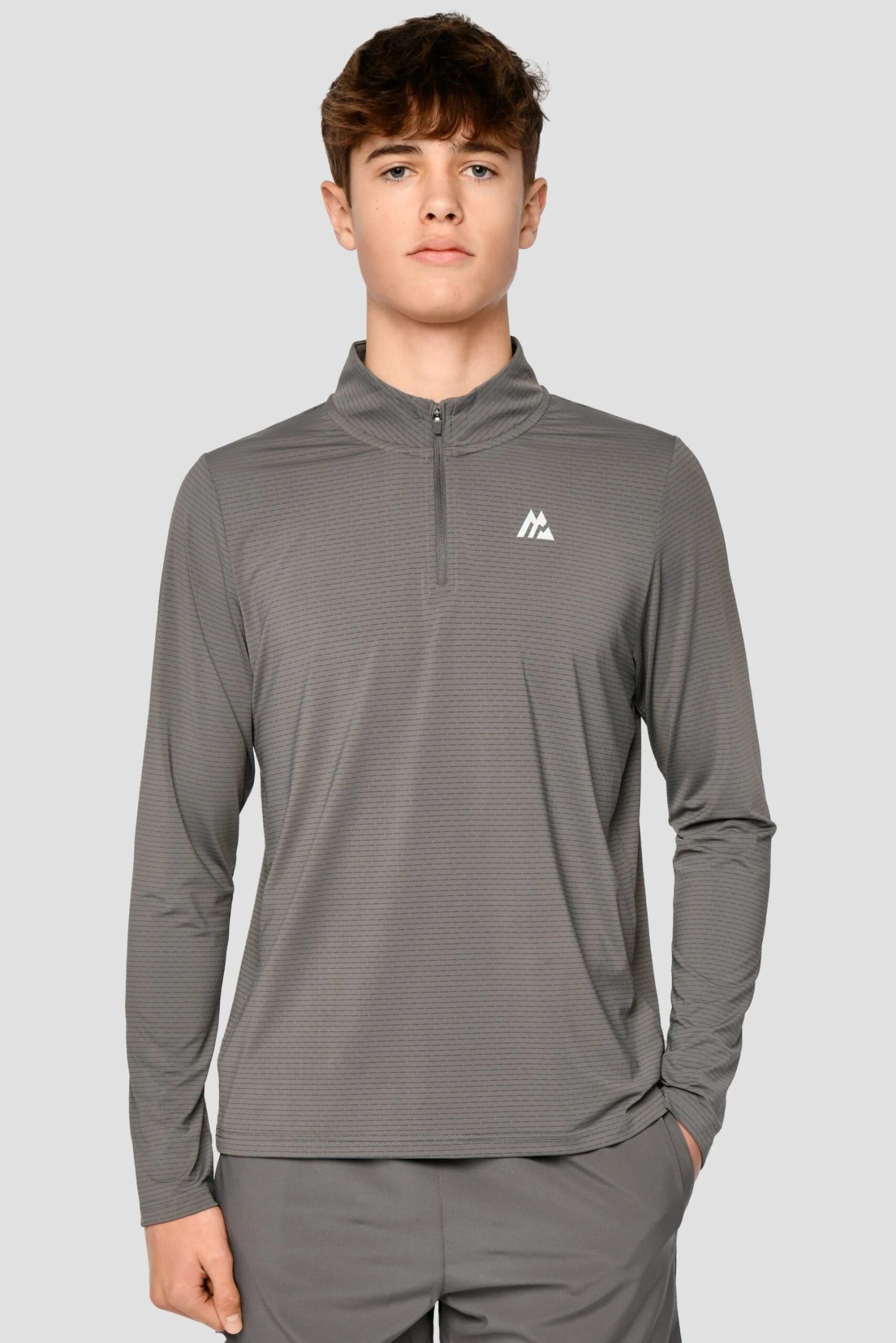 Junior Speed 1/4 Zip - Cement Grey Junior Speed 1/4 Zip - Cement Grey -MONTIREX CLOHTING SALE Speed1 4Zip CementGrey CloseFront scaled