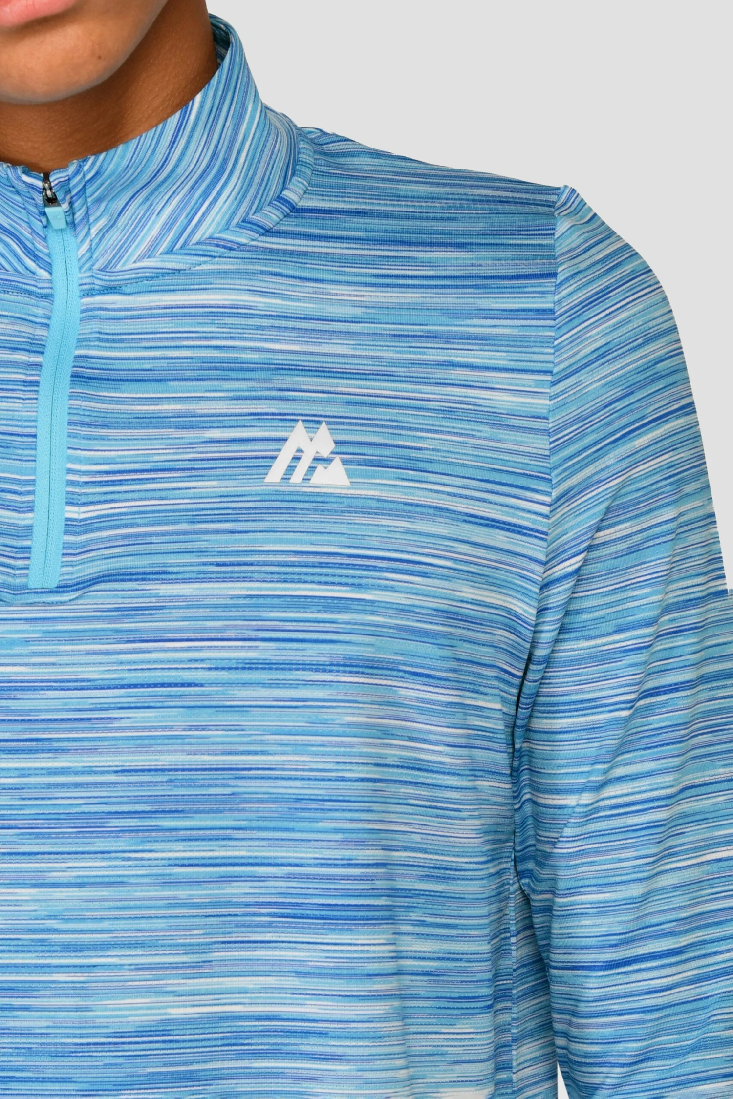 Junior Trail 2.0 1/4 Zip - Neon Blue/Sky Junior Trail 2.0 1/4 Zip - Neon Blue/Sky -MONTIREX CLOHTING SALE TRAIL 2.0 1 4 ZIP NEON BLUE NEON SKY WHITE close scaled