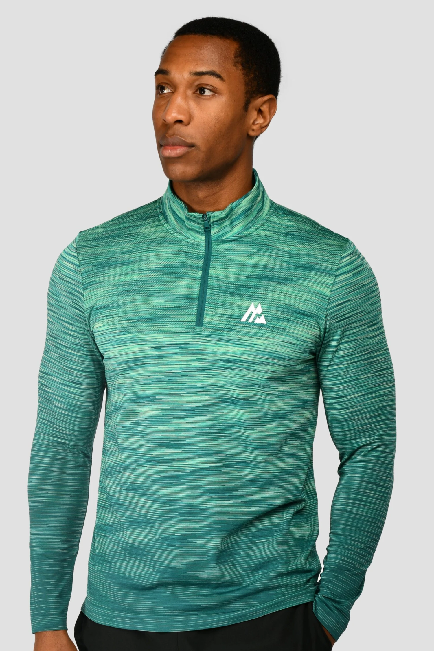 Trail Seamless 1/4 Zip - Mountain Meadow/Deep Sea Trail Seamless 1/4 Zip - Mountain Meadow/Deep Sea -MONTIREX CLOHTING SALE TRAIL SEAMLESS 1 4 ZIP MOUNTAIN MEADOW DEEP SEA close front scaled