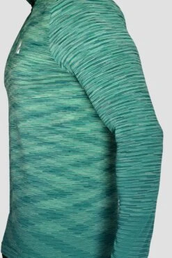 Trail Seamless 1/4 Zip - Mountain Meadow/Deep Sea 7 Trail Seamless 1/4 Zip - Mountain Meadow/Deep Sea -MONTIREX CLOHTING SALE TRAIL SEAMLESS 1 4 ZIP MOUNTAIN MEADOW DEEP SEA seamless detail
