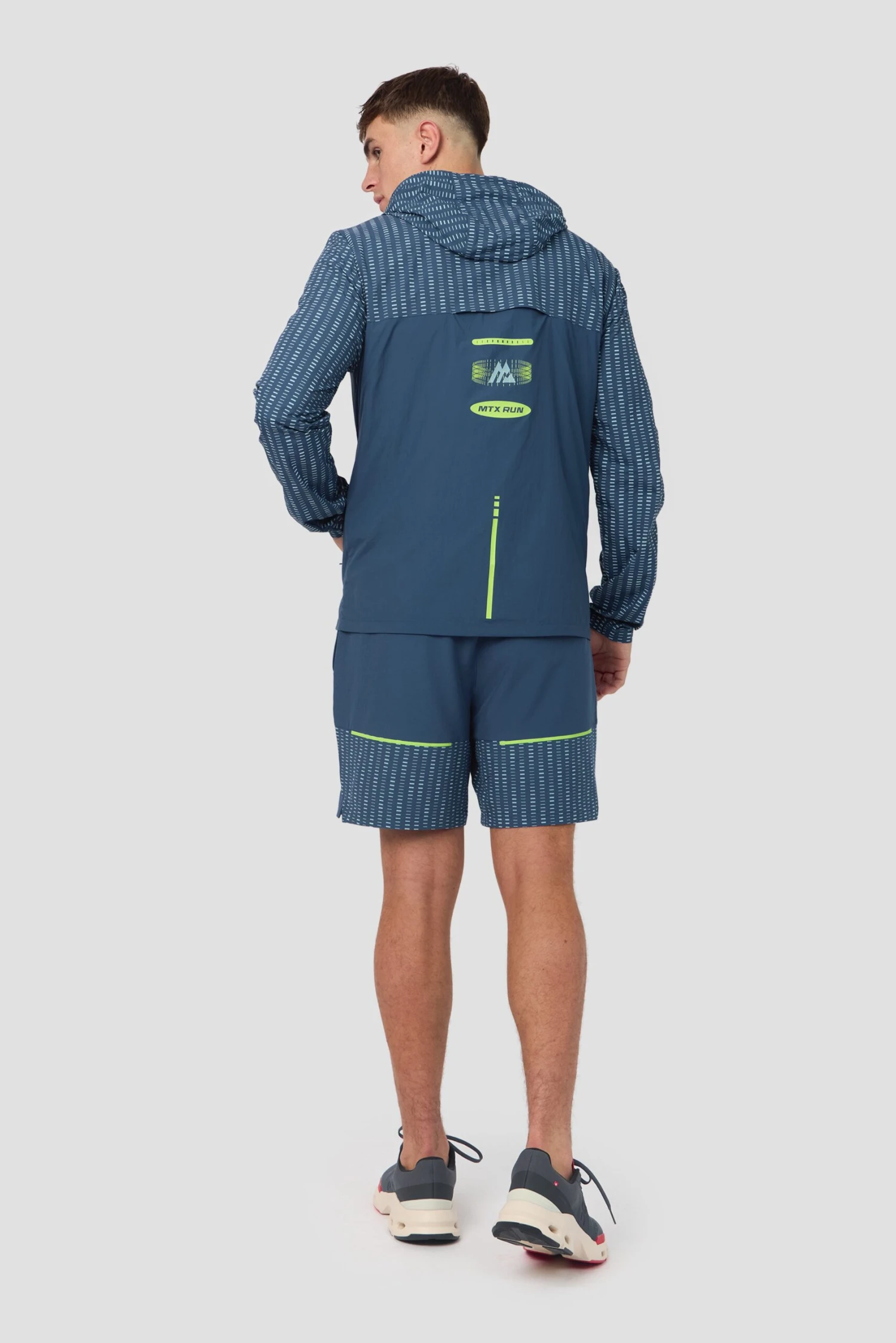 MTX Run Tempo Windbreaker - Naval MTX Run Tempo Windbreaker - Naval -MONTIREX CLOHTING SALE TrmV c6cFQfuYEscoekwwhu42rQNsmzzZcDDnKyZHQ scaled