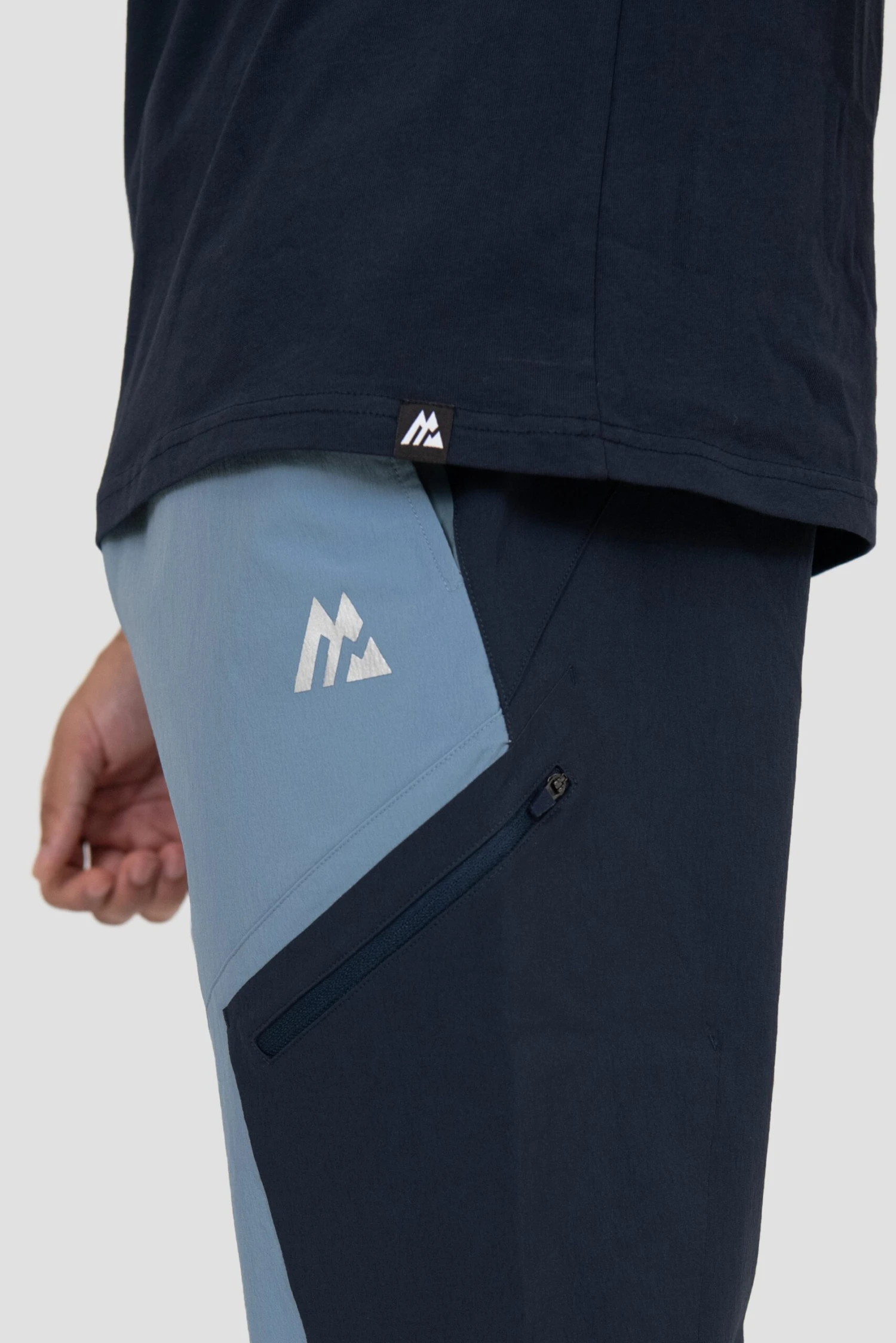 Ultra Pant - Slate Blue/Midnight Blue Ultra Pant - Slate Blue/Midnight Blue -MONTIREX CLOHTING SALE ULTRA PANT BLUE SHADOW BLACK IRIS close logo scaled