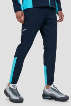 Front Page -MONTIREX CLOHTING SALE VECTOR PANT JUZCAR MIDNIGHT BLUE close side other