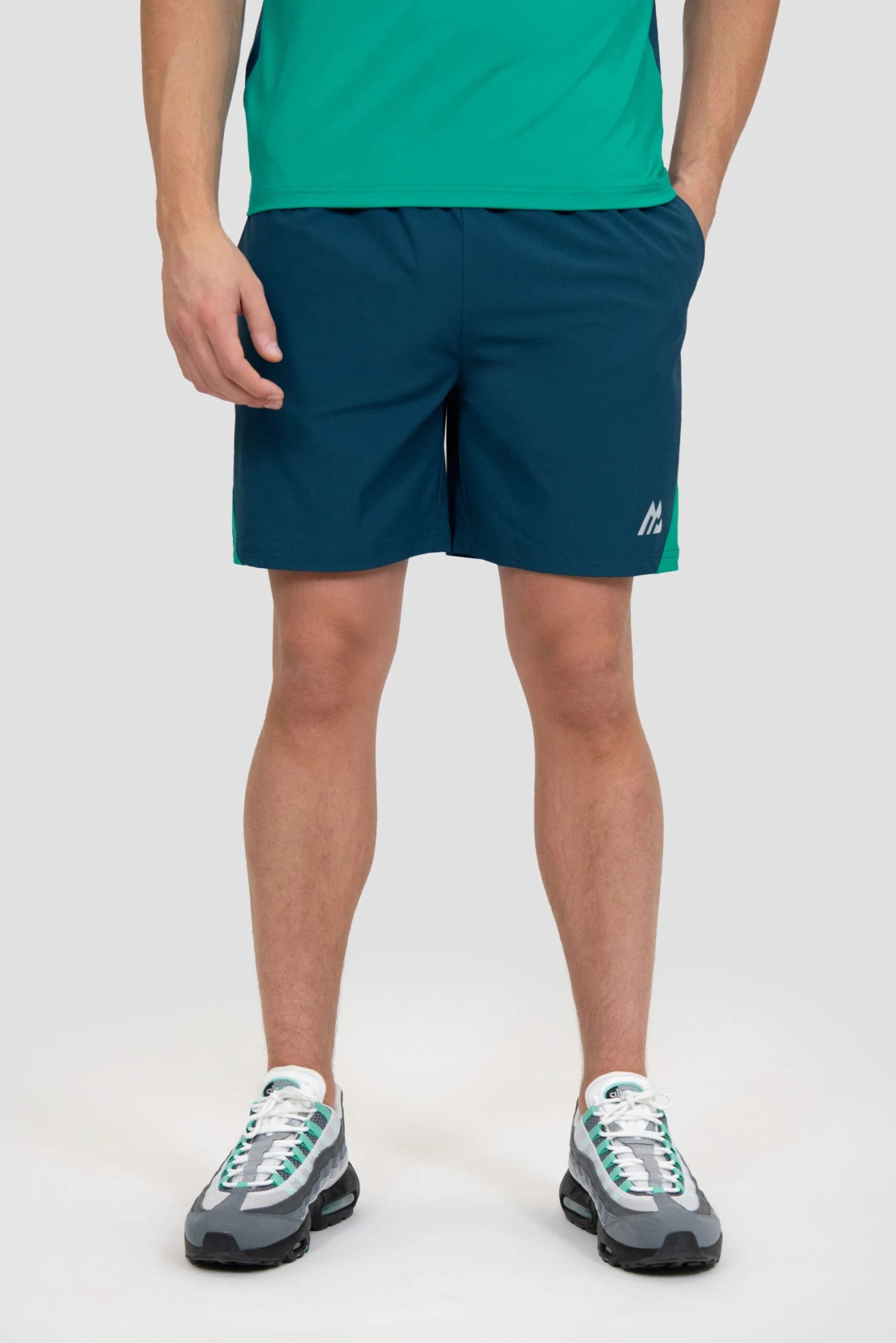 Vista Short - Abyssal/Aruba Vista Short - Abyssal/Aruba -MONTIREX CLOHTING SALE VISTA LAPIS SAILOR BLUE SHORTS FRONT scaled