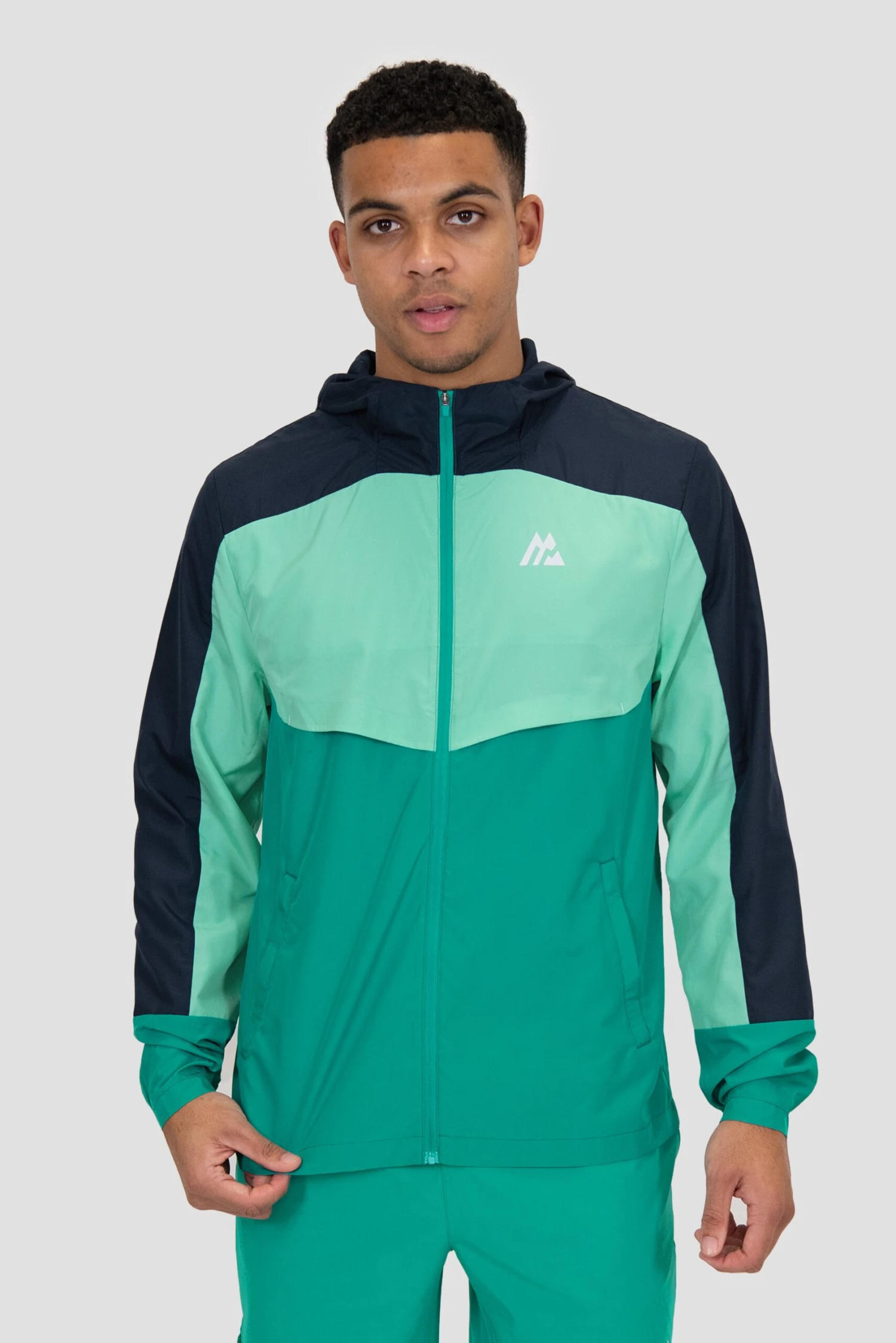 Breeze 2.0 Windbreaker - Midnight Blue/Fluorite/Aruba Breeze 2.0 Windbreaker - Midnight Blue/Fluorite/Aruba -MONTIREX CLOHTING SALE cZlktownq3CpHr5Q5IiGZcc4tz3Q8VxFLW2HDf L4dM scaled