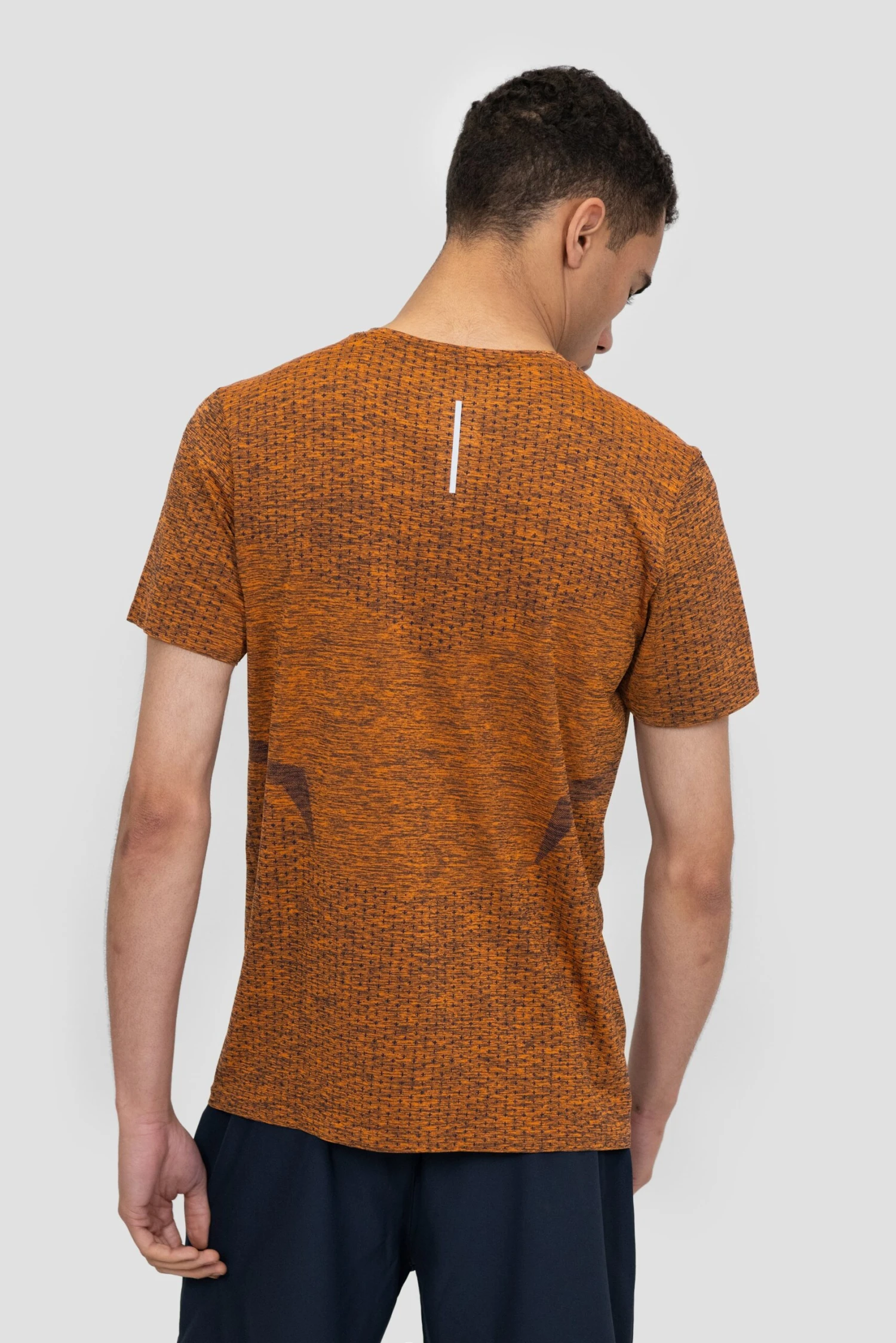 Vault Seamless T-Shirt - Ice Tango/Midnight Blue Vault Seamless T-Shirt - Ice Tango/Midnight Blue -MONTIREX CLOHTING SALE lzPIhvAugtJynTryefl5cc8E0WB4jkrEdsGr22ZUzaI scaled