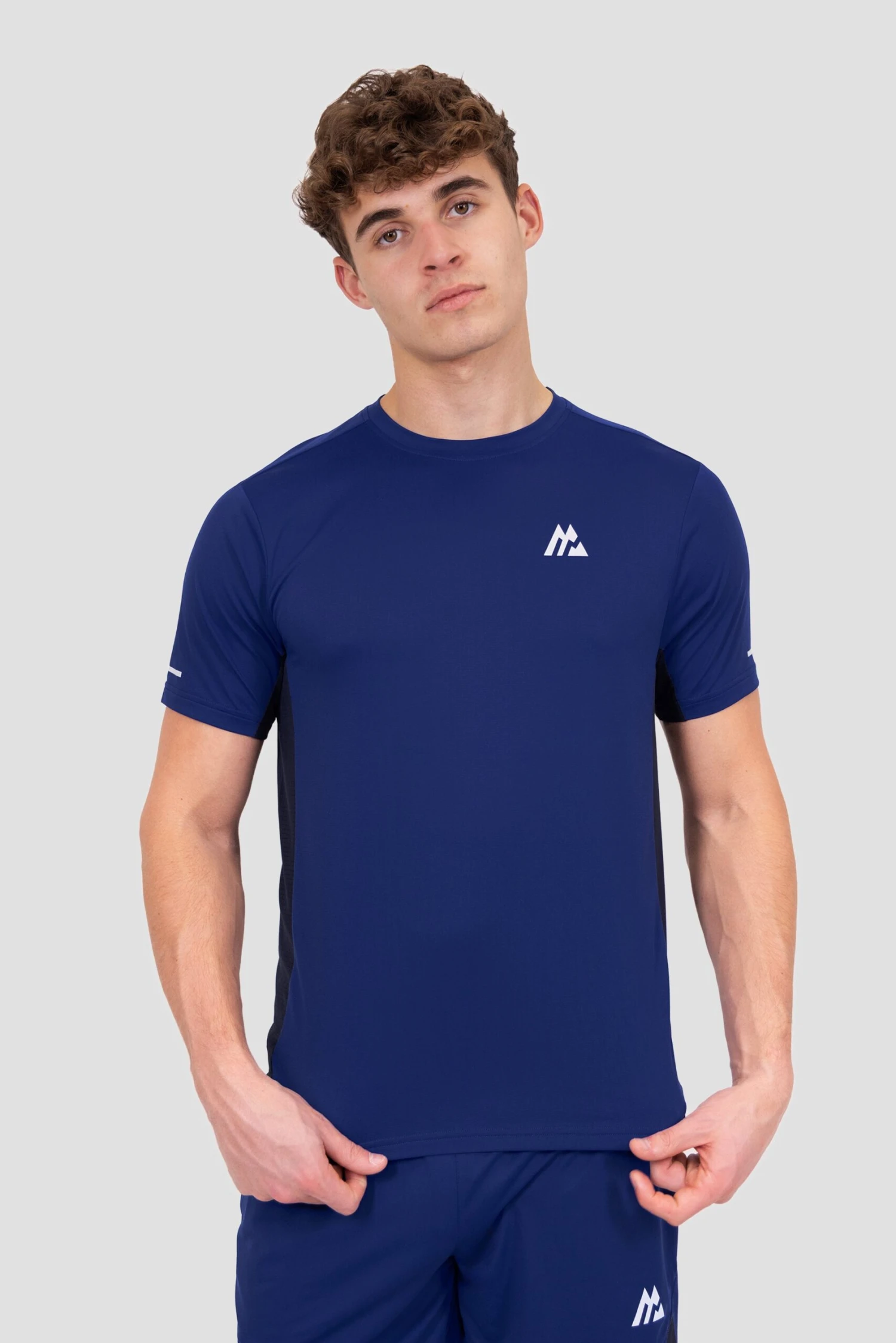 Vector T-Shirt - Marine Blue/Midnight Blue Vector T-Shirt - Marine Blue/Midnight Blue -MONTIREX CLOHTING SALE nJ1LSHe2drdI5wDYzB j1s0h5RWabkuAZGd1LUwtrM scaled