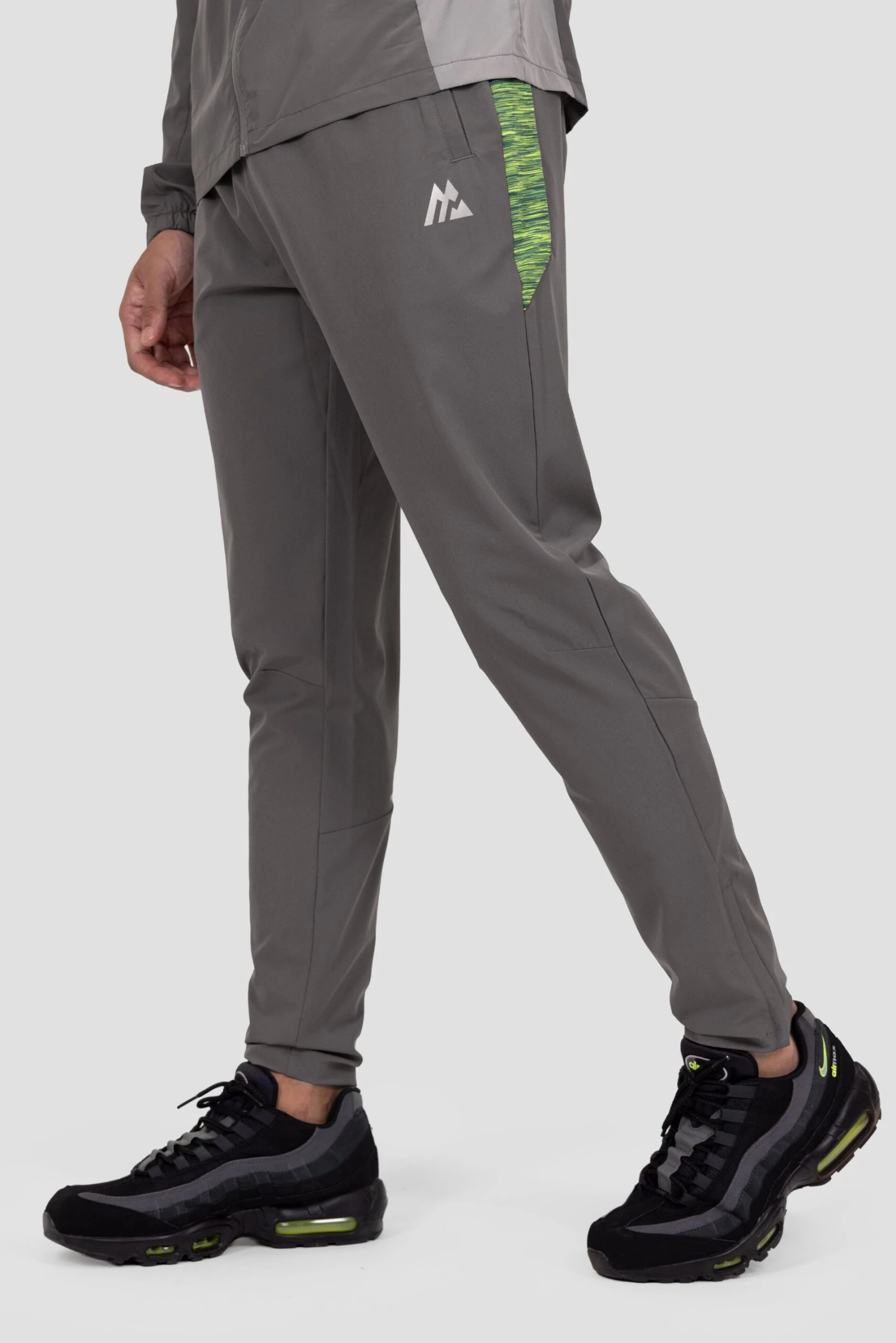 Trail Panel Running Pant - Grey/Green/Black Trail Panel Running Pant - Grey/Green/Black -MONTIREX CLOHTING SALE rO6ORBW9PoiWIFc8d2Zjuj0ESMM W2EHcmKdDoRPI0s scaled