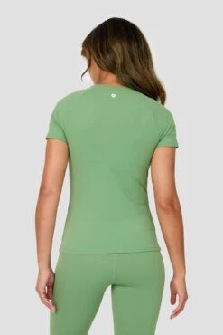 Form Baby T-Shirt - Mountain Green -MONTIREX CLOHTING SALE x kFJ4 uVevy6wGzsDWIbosiOSrbt03qGnJeFvWcbic